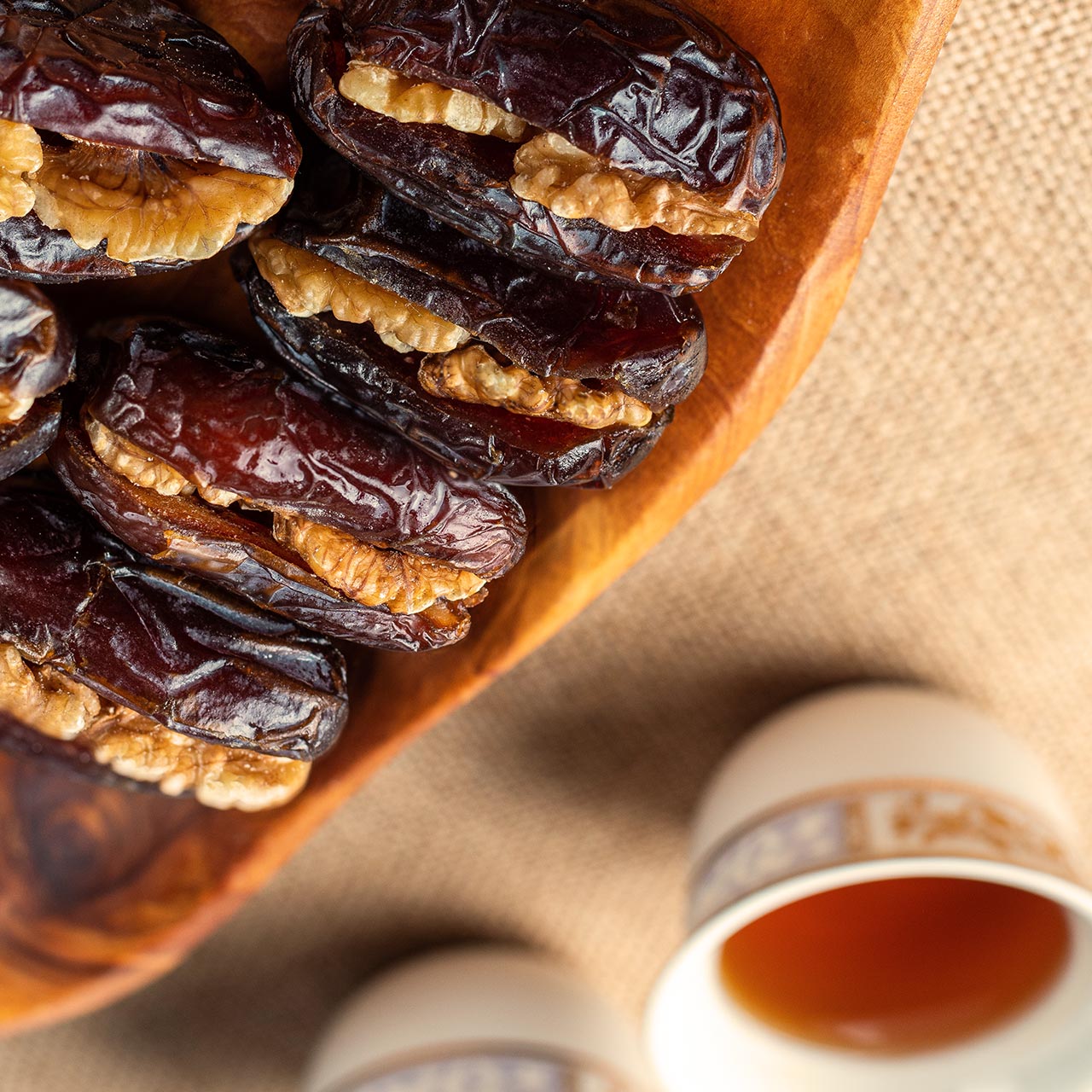 Premium Medjool Dates with Walnuts