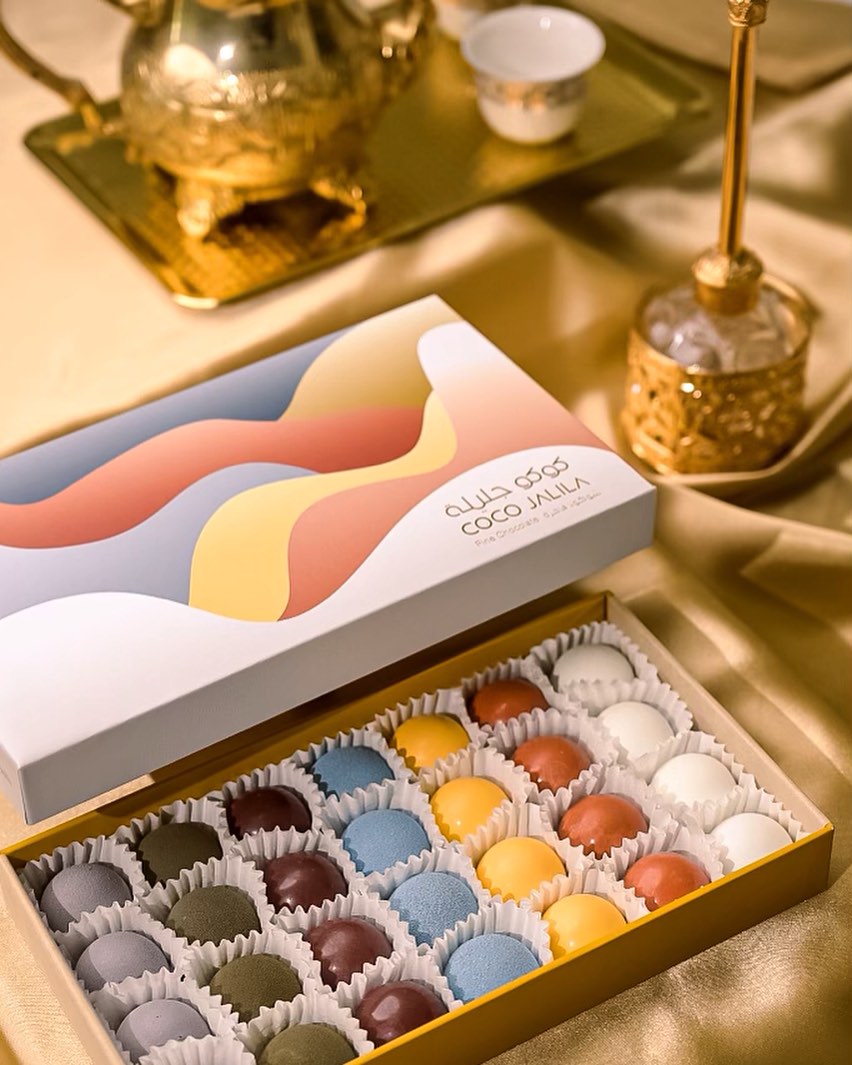 Seven Sands Box with 28 Assorted Chocolates