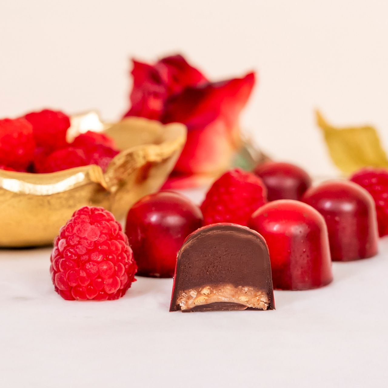 Emirati Women's Day 9-Piece Luxury Artisan Chocolates