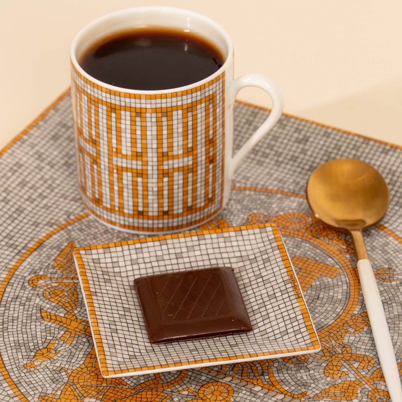 Milk Chocolate Almond Thins