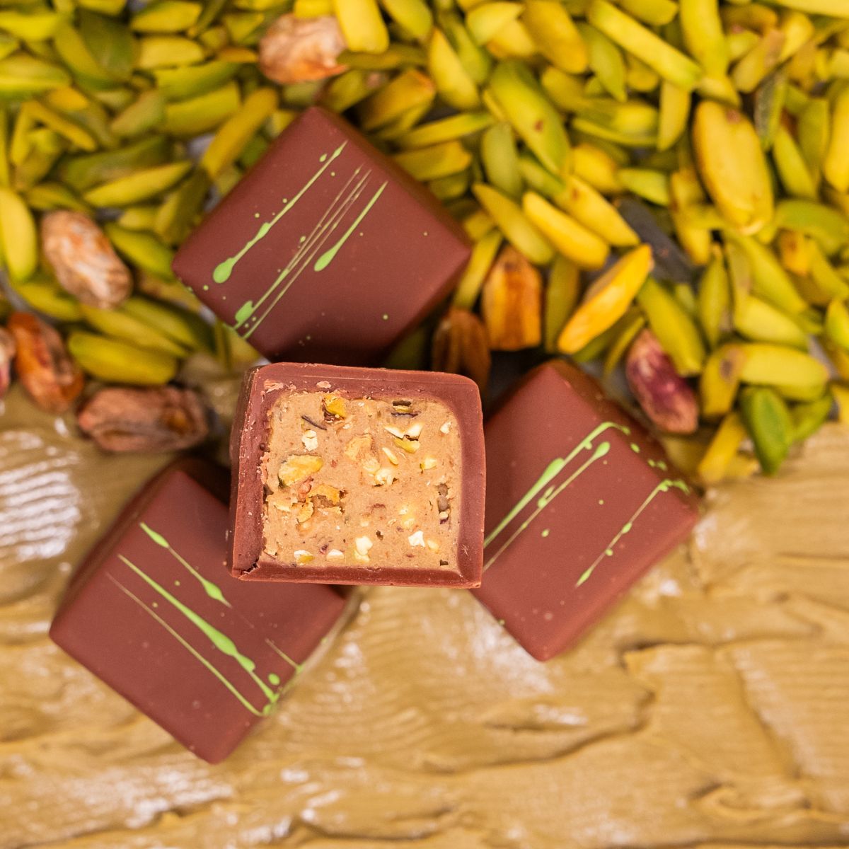 Eid Al Etihad 36 Piece Gift Box