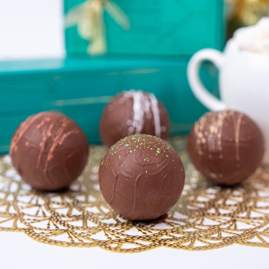 2-Piece Festive Hot Chocolate Balls